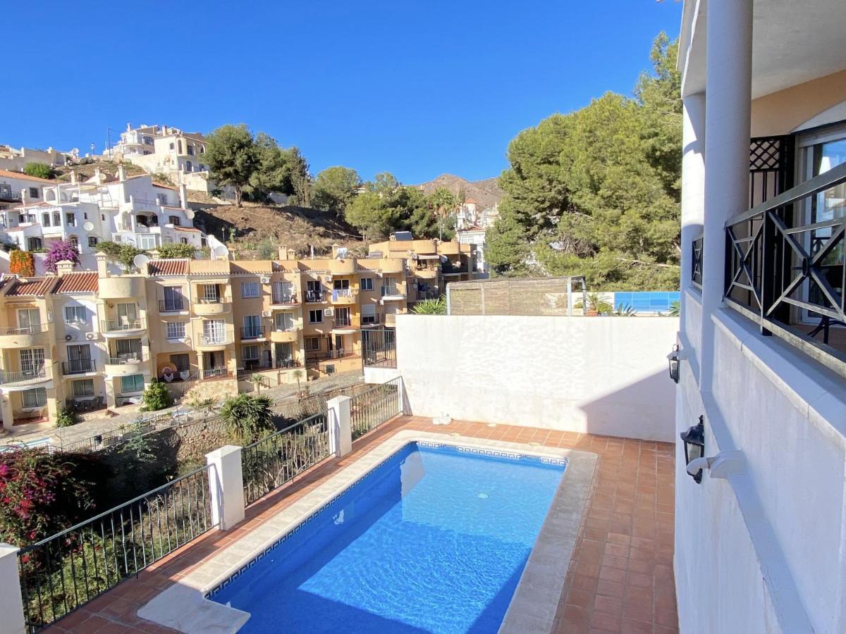 Villa Lucena Private Pool Casasol Нерха Экстерьер фото