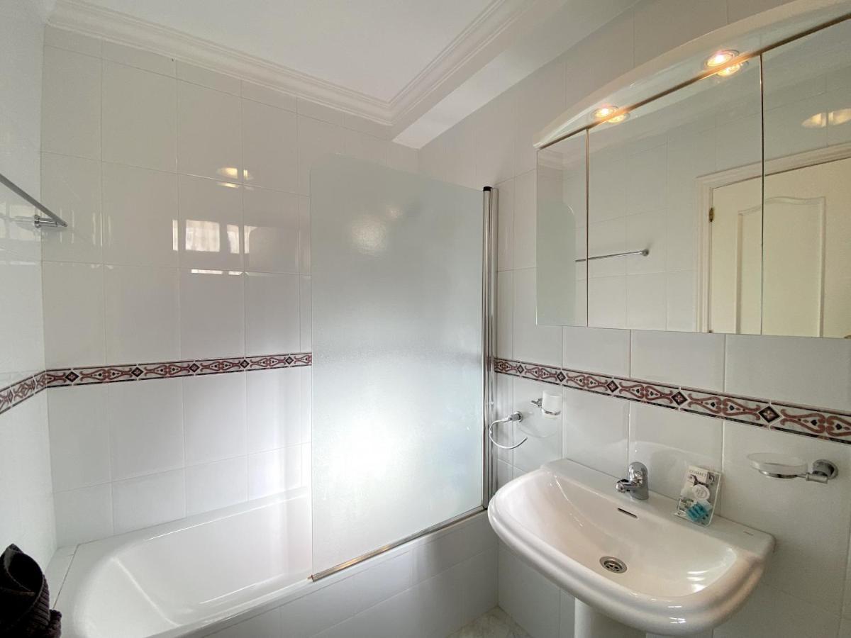 Villa Lucena Private Pool Casasol Нерха Экстерьер фото